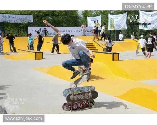 全国街舞大赛点评深圳滑板队展现力量与激情的完美结合