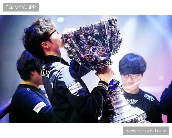 英雄联盟深度解析：BLG战队技术优势与战术布局全景剖析