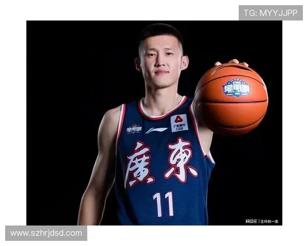 周鹏：从篮球场上的拼搏者到人生舞台上的追梦人