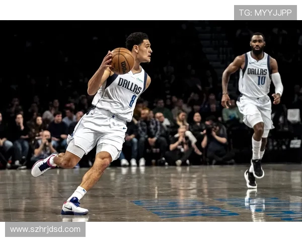 多伦多与芝加哥精彩对决比分揭晓球迷热议赛场表现与未来展望