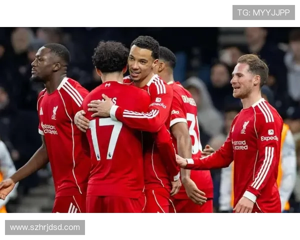 热刺与利物浦激战正酣谁能在英超赛场上笑到最后