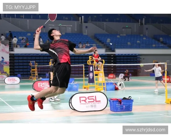 重庆羽毛球队逆袭之路的真实记录与奋斗精神的展现