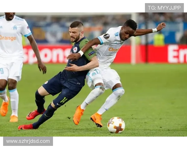 马赛欧冠赛后球迷冲突升级引发大规模斗殴现场混乱不堪